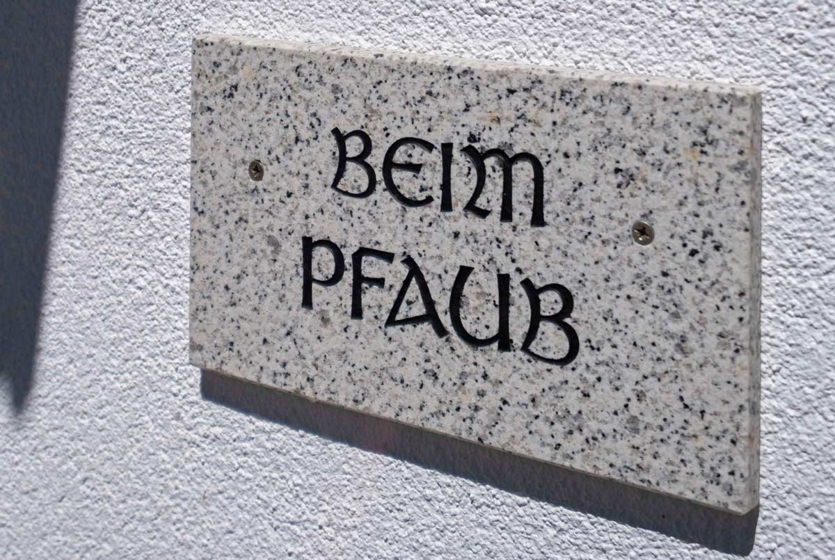 Beim Pfaub